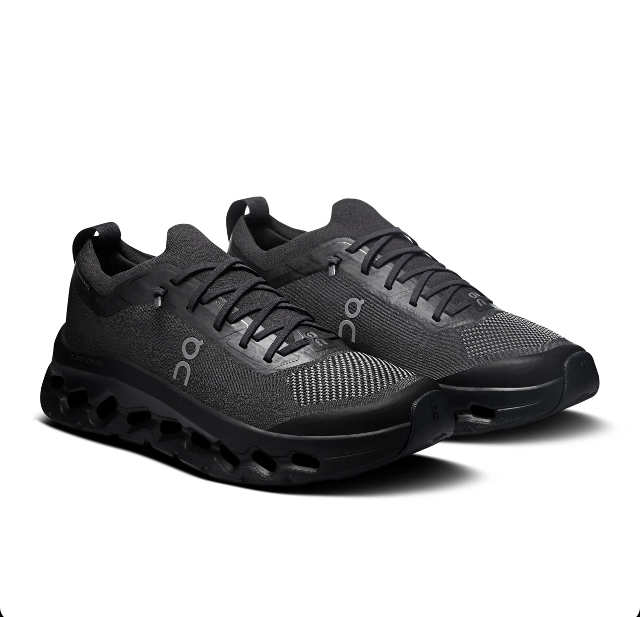 On Running Cloudtilt Moon Black