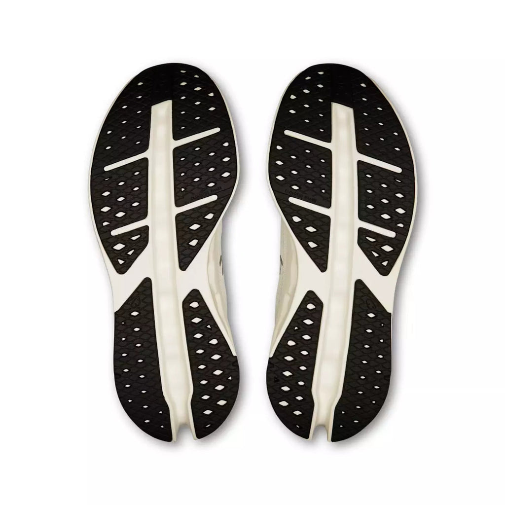On Running Cloudsurfer Max Ivory Salmon