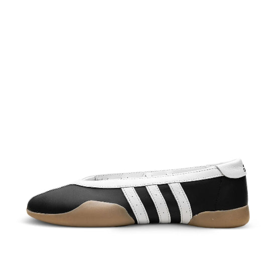 Taekwondo Mei Ballet "Core Black/Cloud White/Gum" sneakers