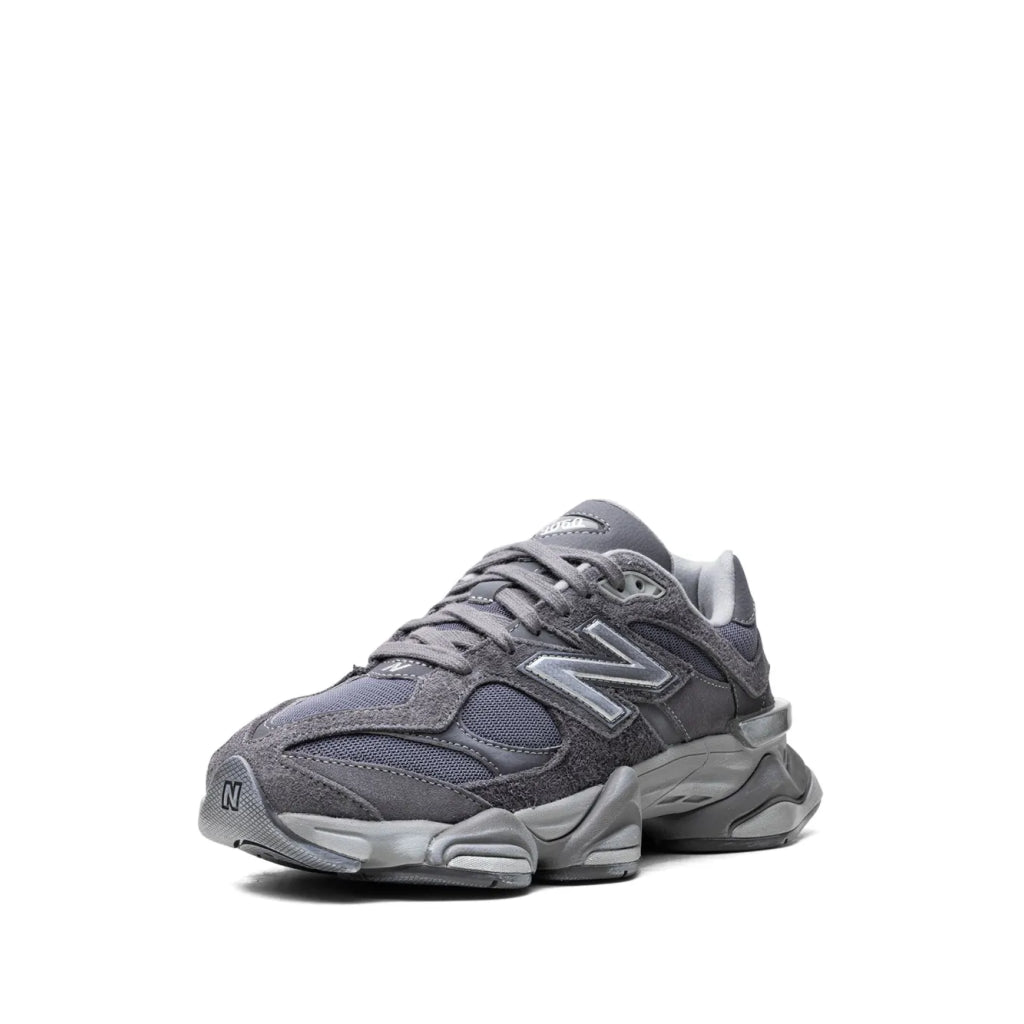 New Balance 9060 Magnet