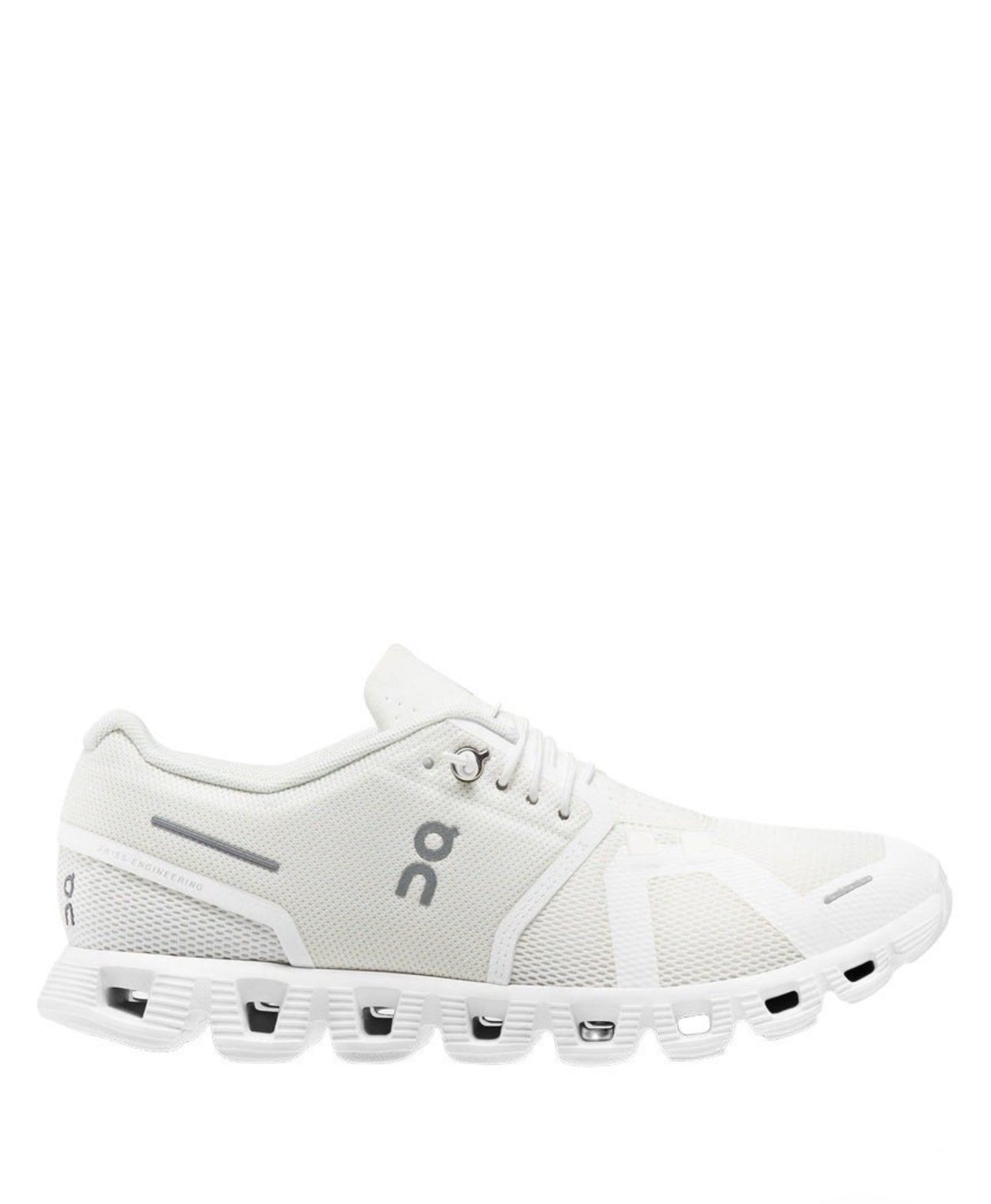 On Running Cloud 6 All White