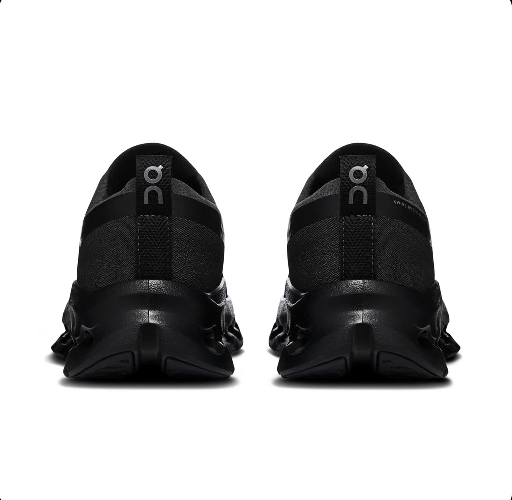 On Running Cloudtilt Moon Black